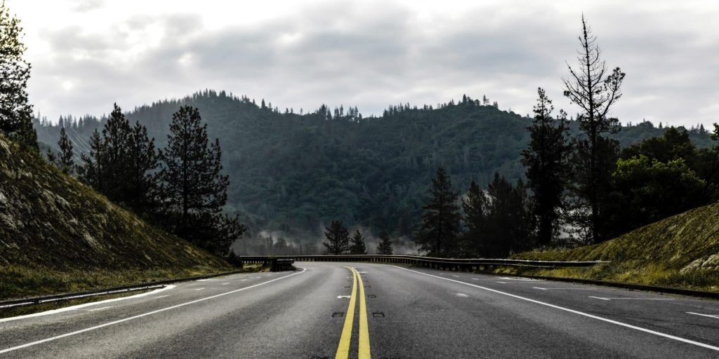 A road leading to the mountains