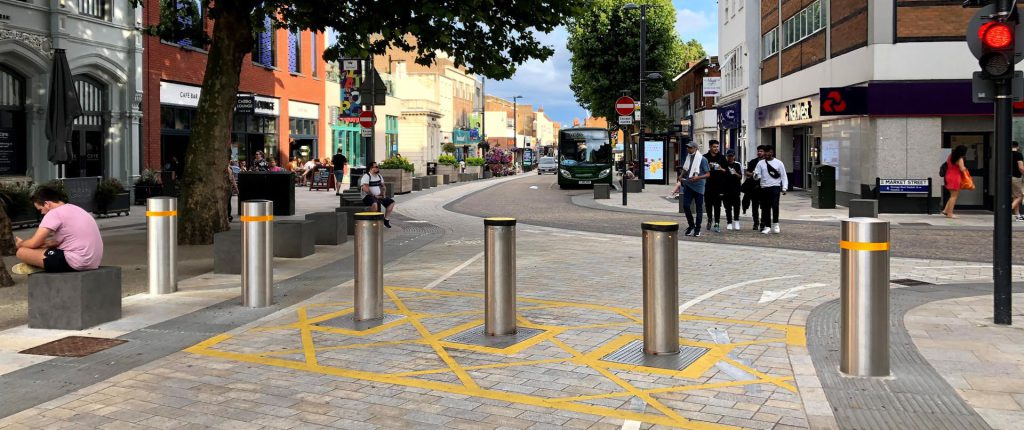 Watford town centre bus gate